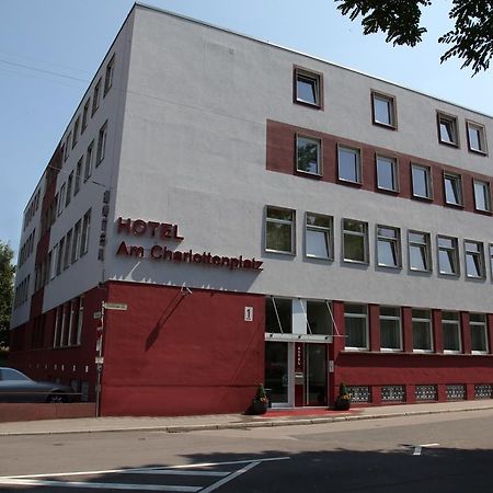 Hotel Am Charlottenplatz Esslingen am Neckar Exterior photo